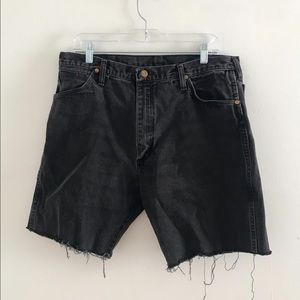 Vintage Wrangler mens cut-offs 🕶